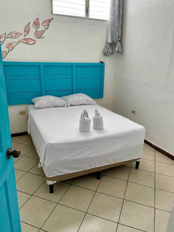 Hostal Inn 2 Flores Luaran gambar