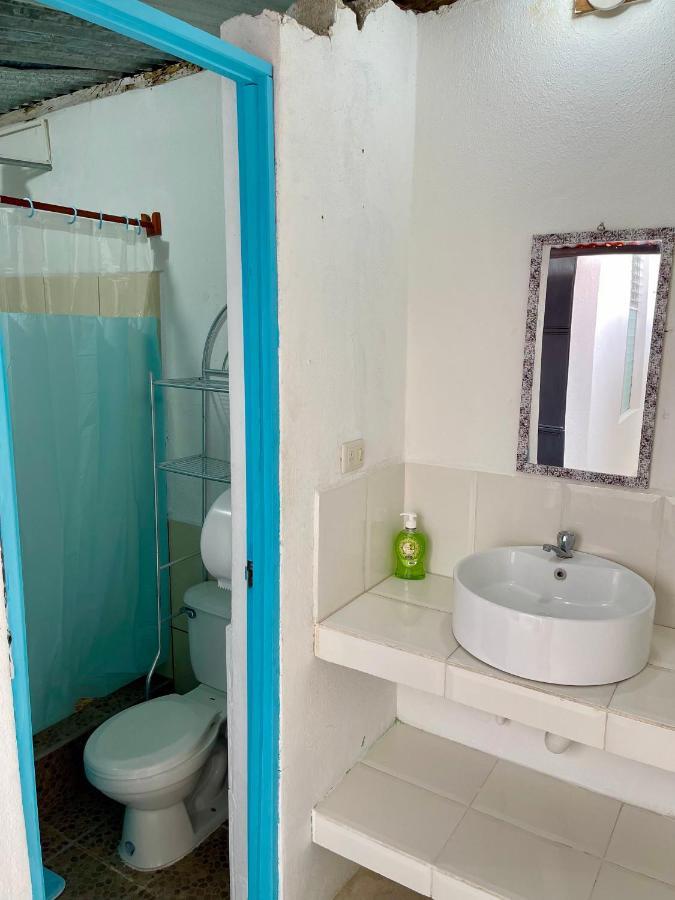 Hostal Inn 2 Flores Luaran gambar